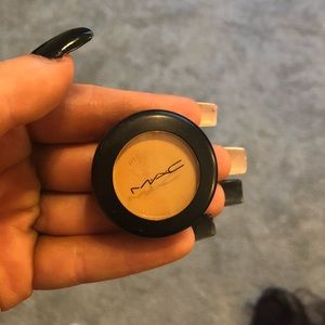 MAC Cosmetics Makeup - Mac studio finish concealer nc25 MAC Cosmetics Makeup - Mac studio finish concealer nc25